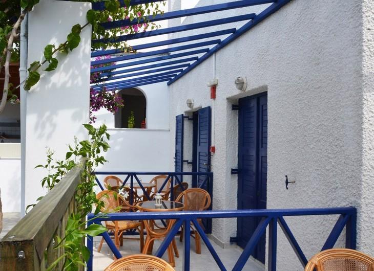 Syros 3*